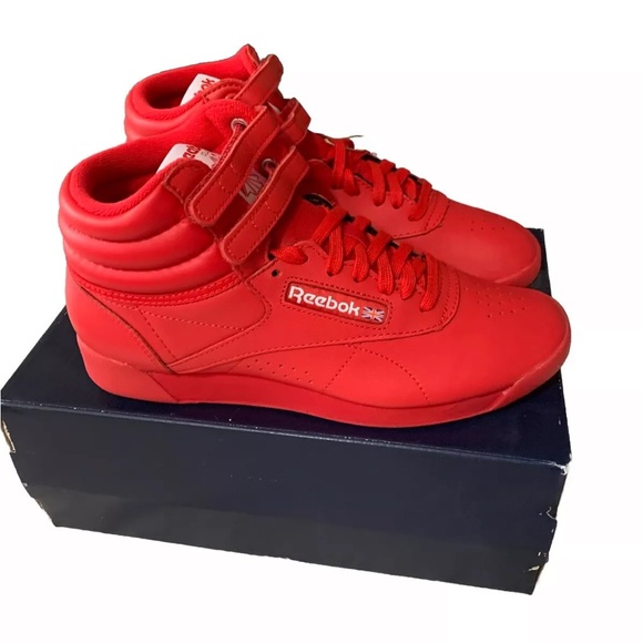 NWT REEBOK FREESTYLE HI WOMENS SZ 7 RETRO/VINTAGE 80’S STYLE SNEAKERS SHOES RED - Picture 3 of 7